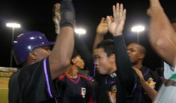 Marte Y Senreiso Héroes En Triunfo De Los Toros Sobre Tigres Del Licey Toros Del Este 0830