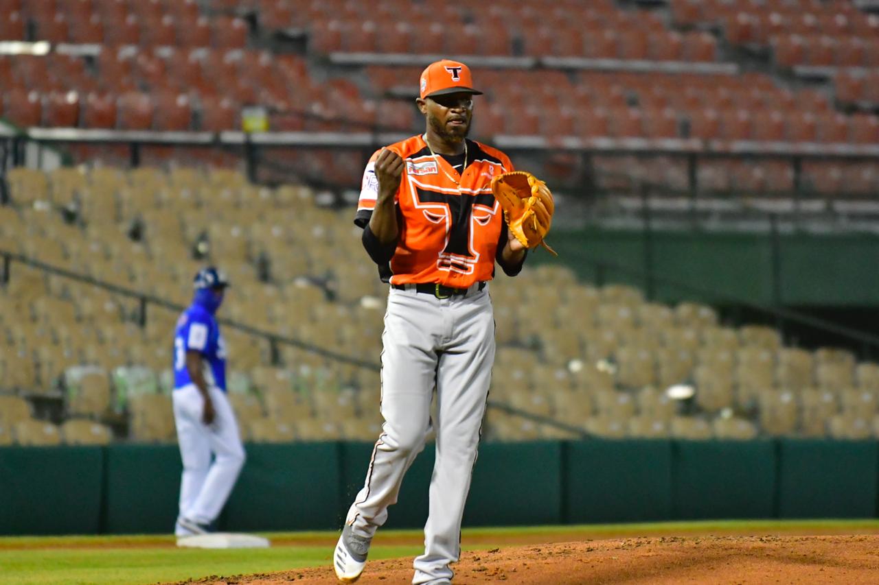 Domingo Germán abre esta noche ante las Aguilas