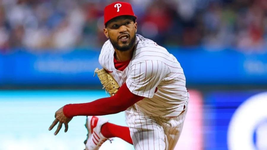 Cristopher Sánchez, lanzador zurdo dominicano de los Phillies, durante una de sus destacadas aperturas en la temporada.