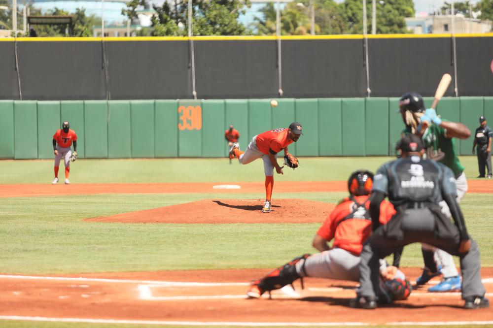Toros tendrán ocho partidos de pretemporada con Leones y Estrellas