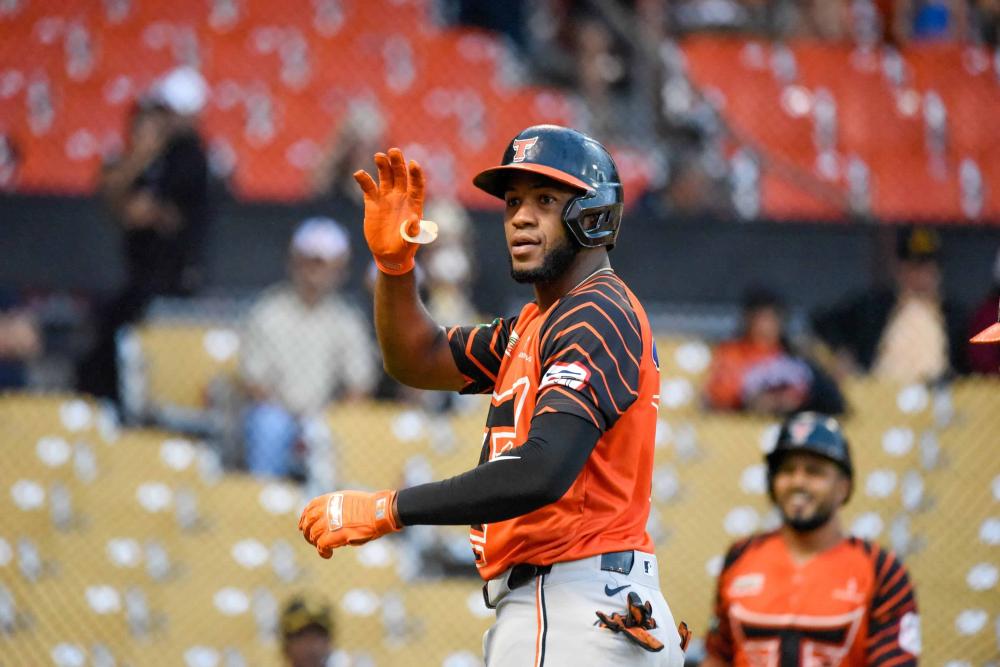 Bryan de la Cruz pone el sello de MVP con producción histórica en la Lidom