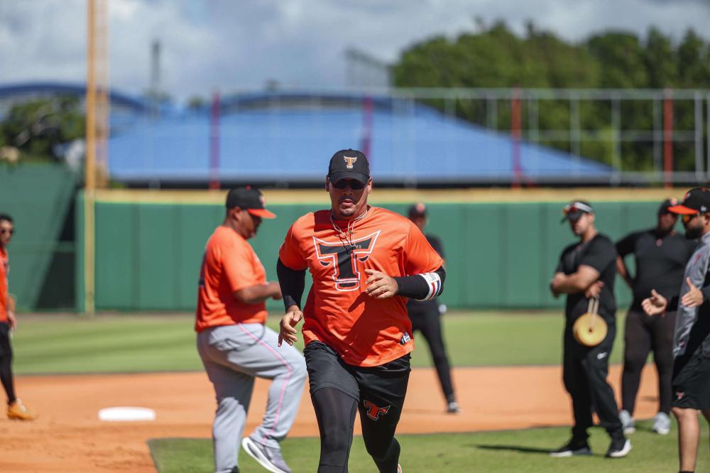 Toros reciben integraciones; anuncian calendario partidos pretemporada