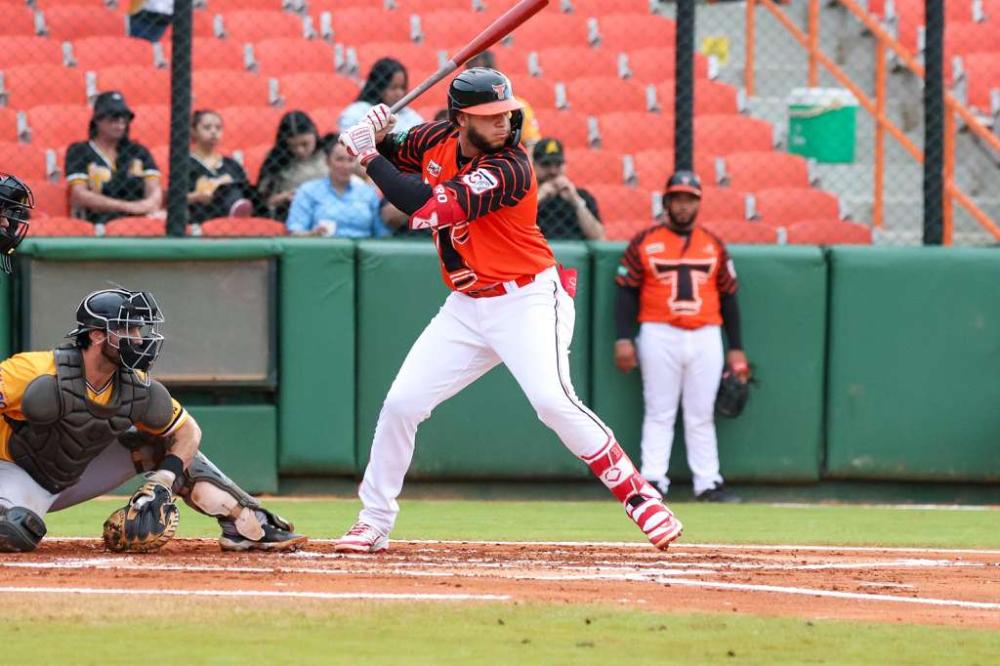 Allan Castro se integra a los Toros del Este: “Este año es muy importante para demostrar mi talento”