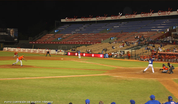 Partido celebrado en el Estadio Quisqueya, Santo Domingo