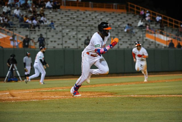 Escogido Vs Toros
