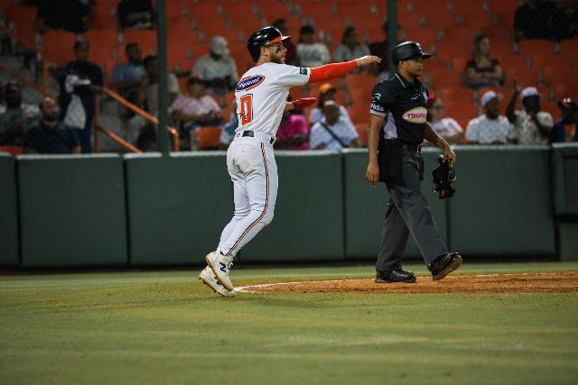 Escogido Vs Toros: Rafael Lantigua
