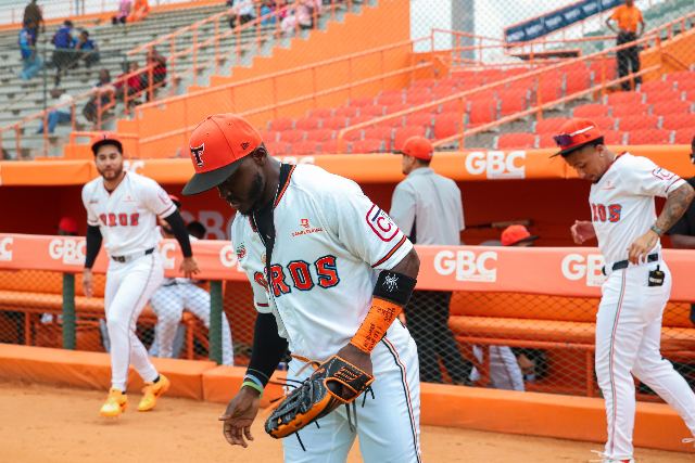 Escogido Vs Toros: Ismael Alcantara