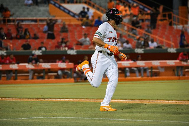 Escogido Vs Toros