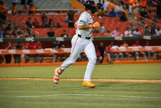 Escogido Vs Toros