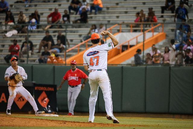 Escogido Vs Toros