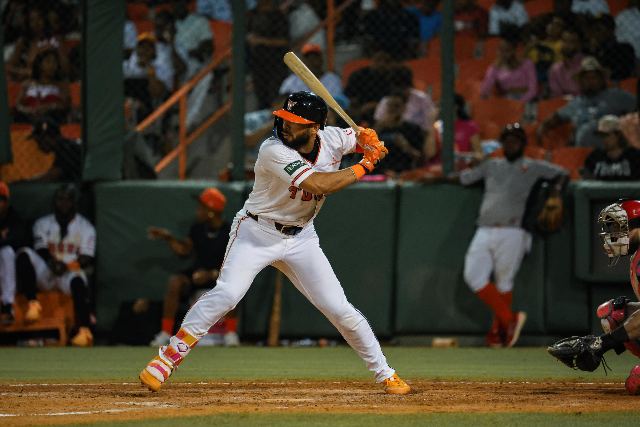 Escogido Vs Toros