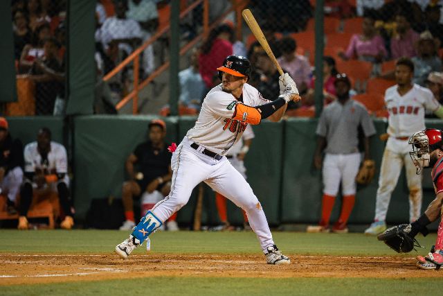 Escogido Vs Toros