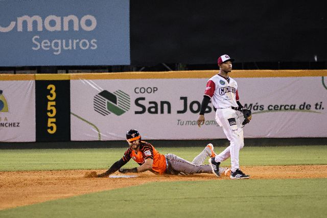Toros Vs Gigantes