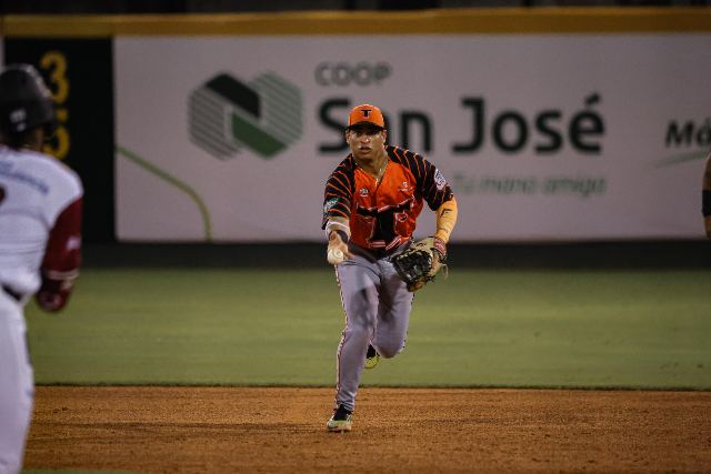 Toros Vs Gigantes: Juan Brito