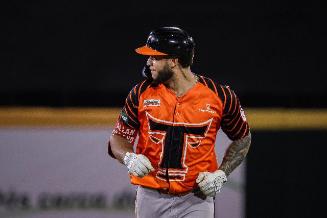 Toros Vs Gigantes