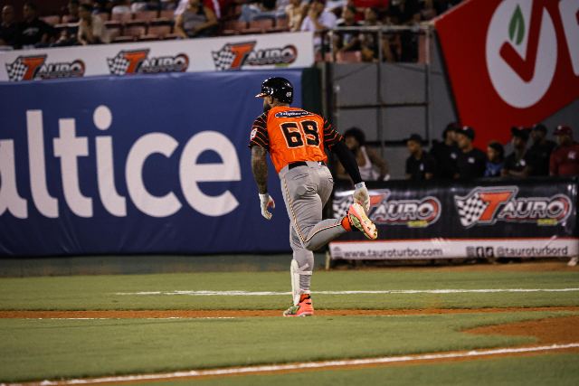 Toros Vs Gigantes