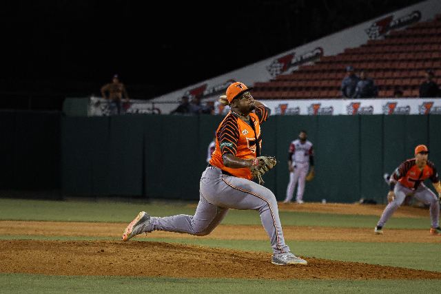 Toros Vs Gigantes
