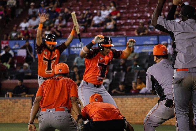 Toros Vs Gigantes