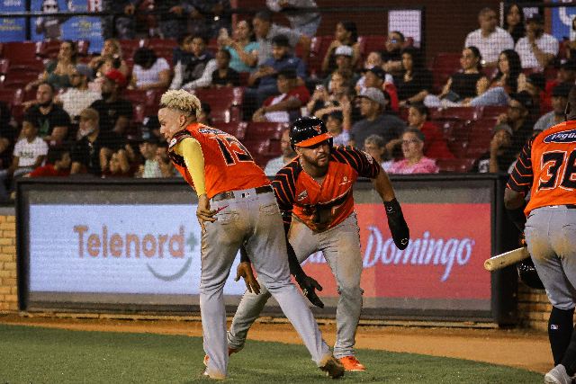 Toros Vs Gigantes
