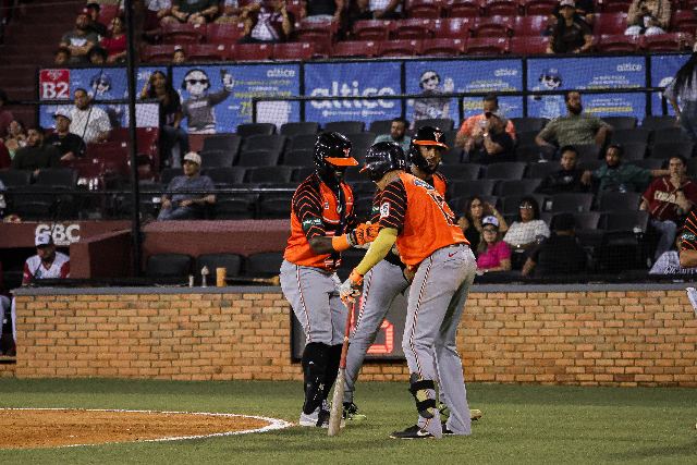 Toros Vs Gigantes: George Valera