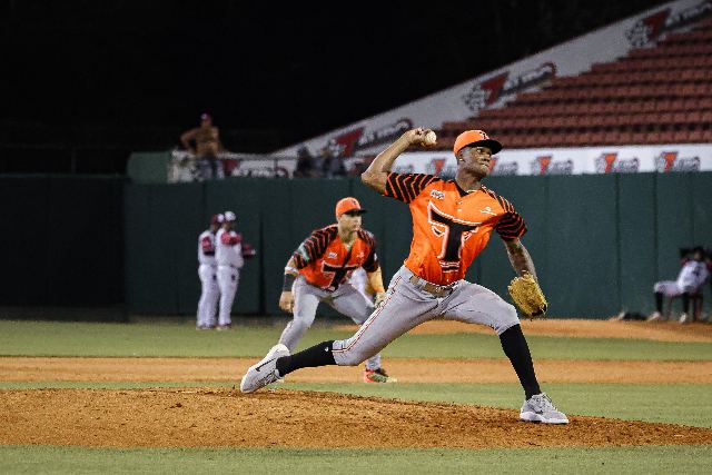 Toros Vs Gigantes