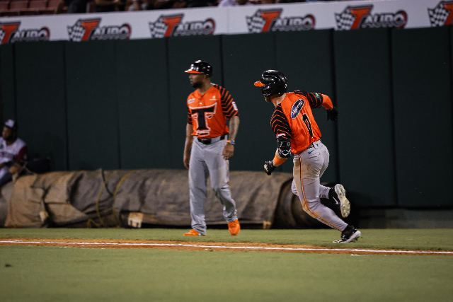 Toros Vs Gigantes