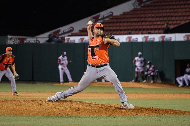 Toros Vs Gigantes