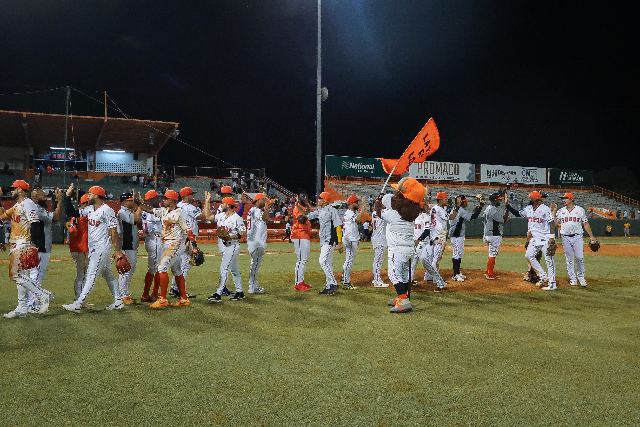 Águilas Vs Toros