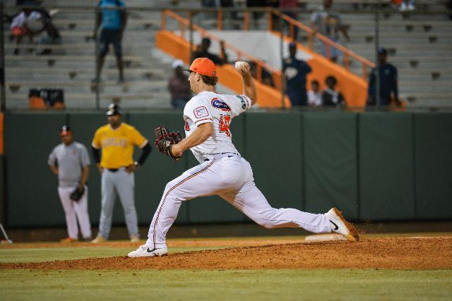 Águilas Vs Toros