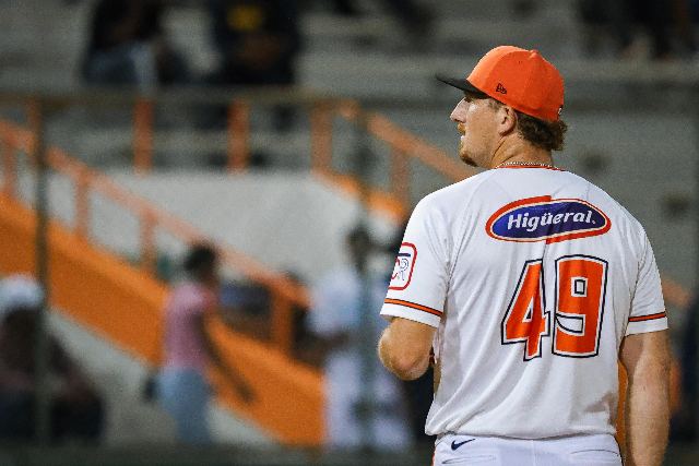 Águilas Vs Toros