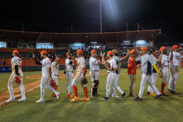 Águilas Vs Toros