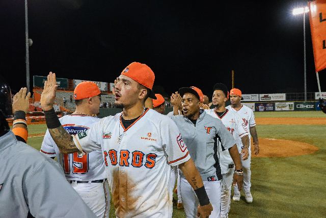 Águilas Vs Toros