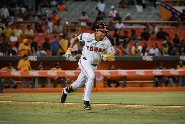 Águilas Vs Toros: Yairo Muñoz