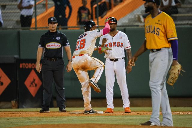 Águilas Vs Toros