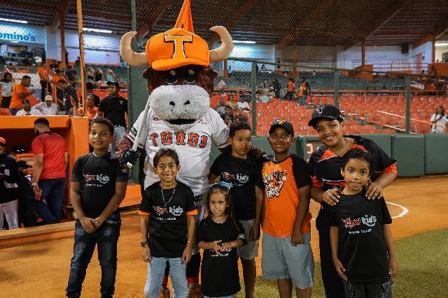 Águilas Vs Toros