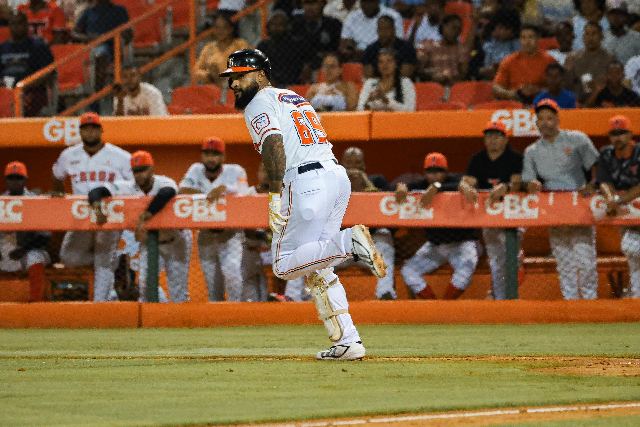 Águilas Vs Toros