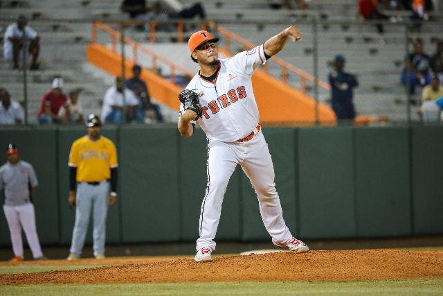 Águilas Vs Toros: José Manuel Fernández