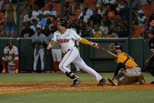 Águilas Vs Toros: Yairo Muñoz