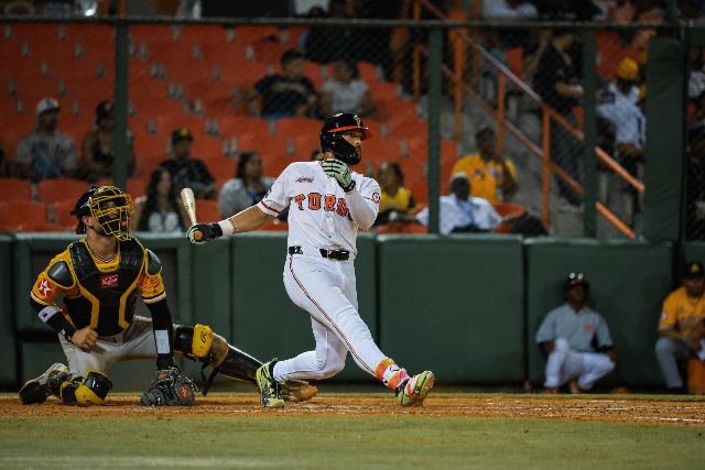 Águilas Vs Toros