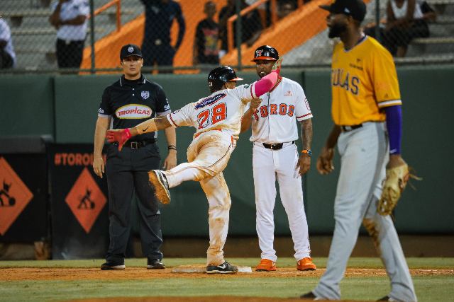 Águilas Vs Toros