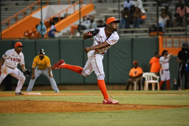 Águilas Vs Toros: Johan Simon