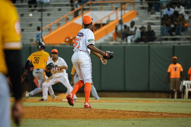 Águilas Vs Toros