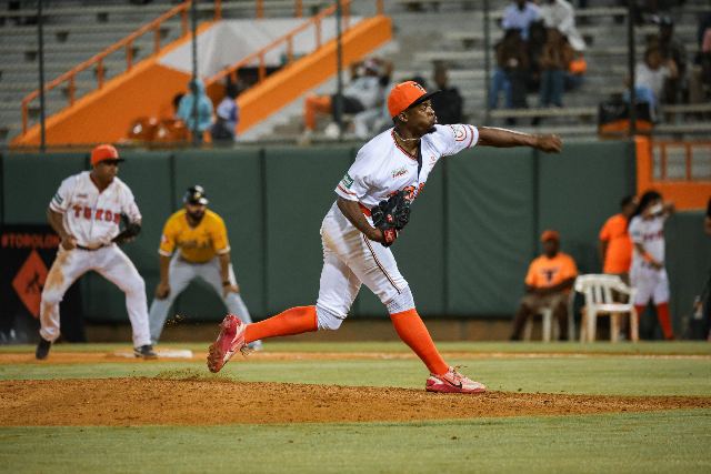 Águilas Vs Toros