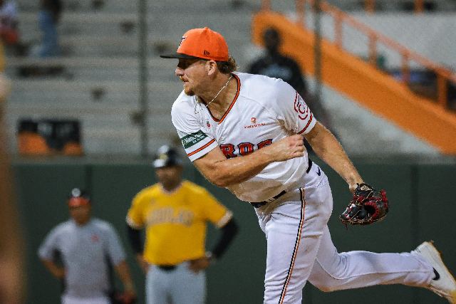 Águilas Vs Toros