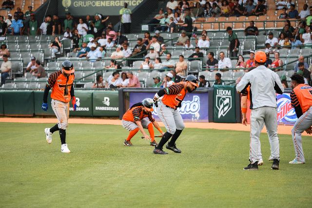 Toros Vs Estrellas