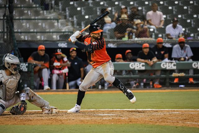 Toros Vs Estrellas: Gilberto Celestino