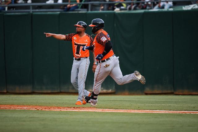 Toros Vs Estrellas