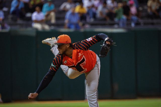 Toros Vs Estrellas