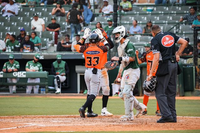 Toros Vs Estrellas