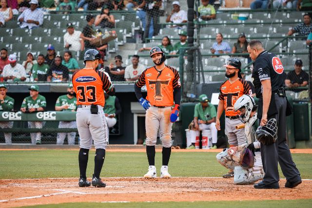 Toros Vs Estrellas: Gilberto Celestino